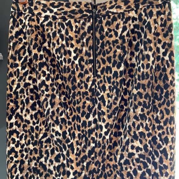 Loft leopard print pencil skirt - Picture 2 of 2